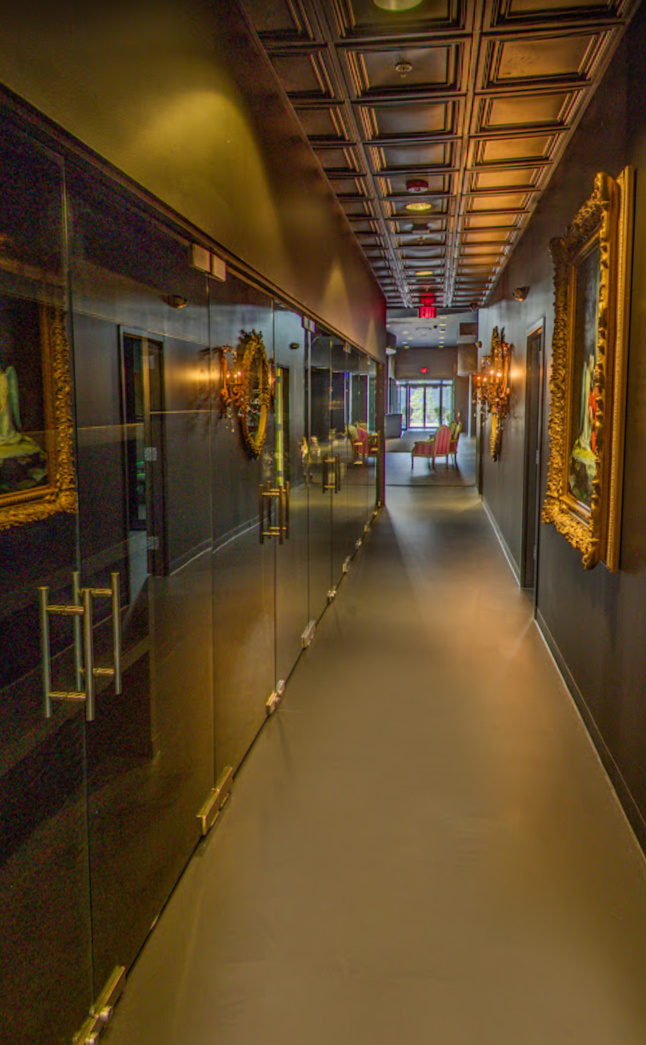 Commercial Contractor in Wheaton